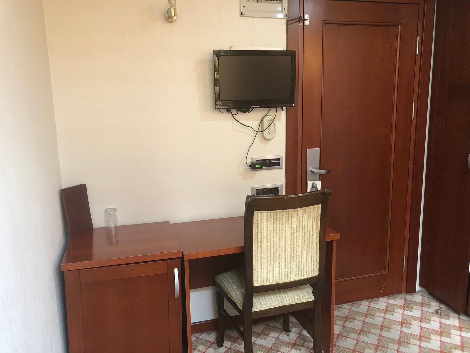 Grand Merin Airport Hotel Стамбул Экстерьер фото